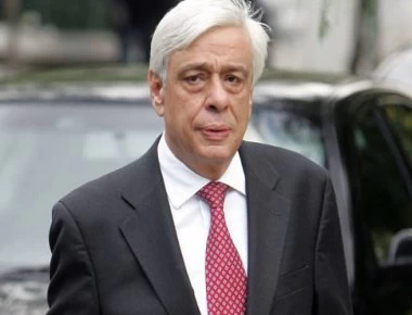 Συγκέντρωση διαμαρτυρίας στην Θεσσαλονίκη κατά του Π.Παυλόπουλου για την κύρωση εκχώρησης της Μακεδονίας